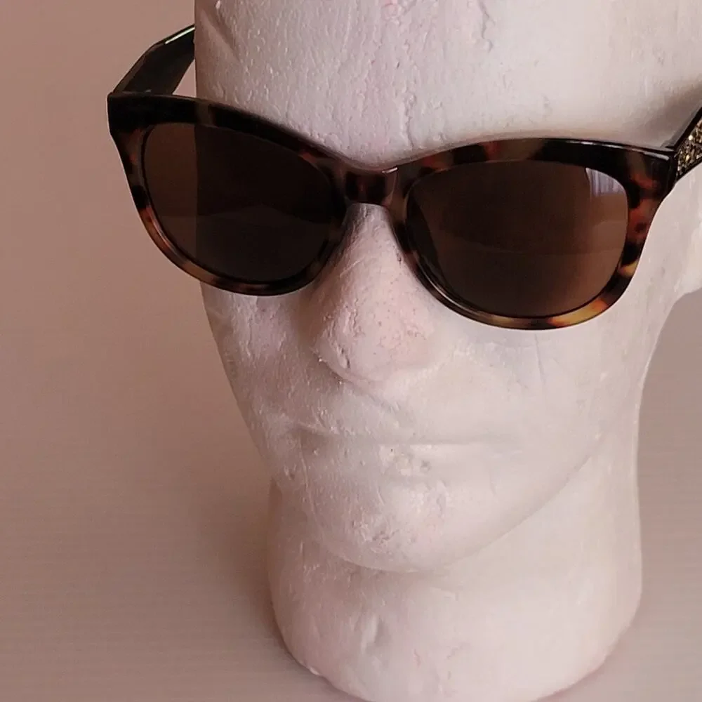 Peepers Reading Sunglasses Brown Tortoise Frame Brown Lens Caliente Sun +3